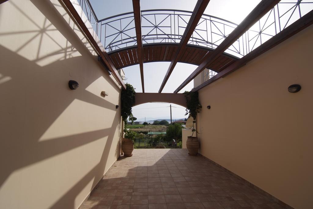 Sunset Studios Nea Styra Extérieur photo